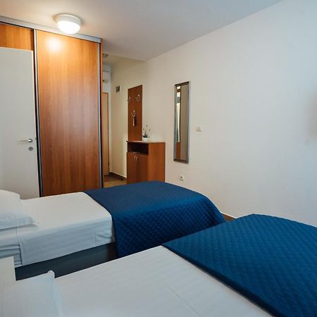 Sobe Rooms Nataly Sežana Buitenkant foto